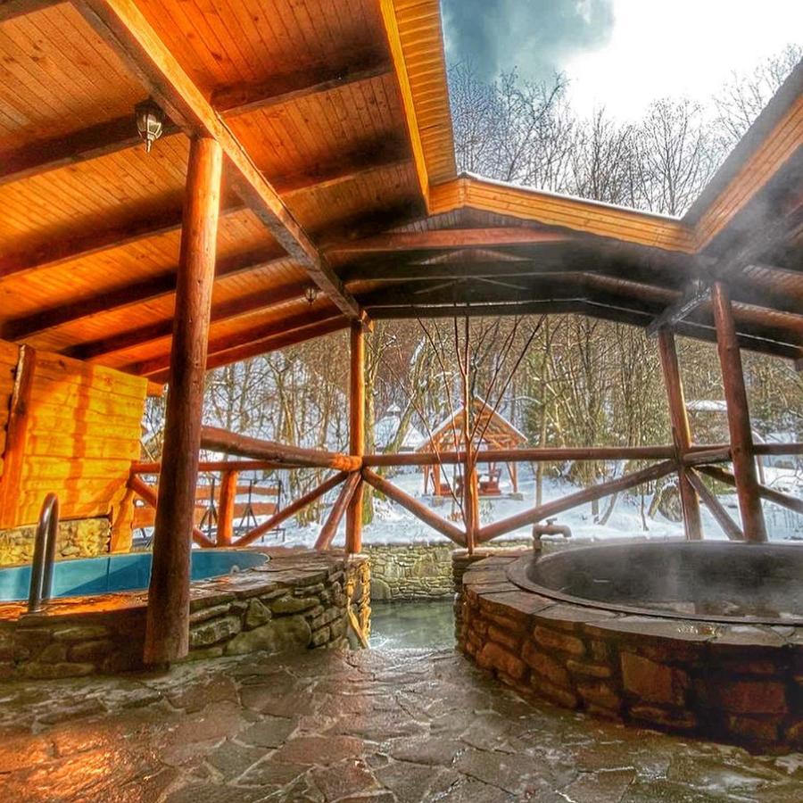 Ferienwohnung Перлина Лумшор Lumshory Exterior foto
